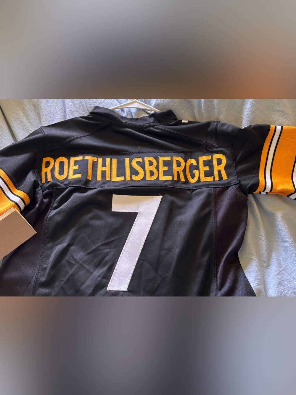 Women’s Ben Roethlisberger, Pittsburgh Steeler jersey large